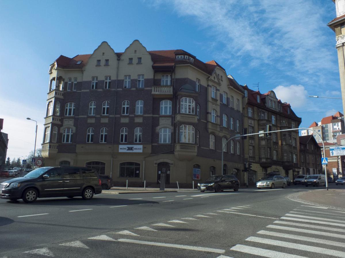 Wazne Miejsce Apartment Katowice Eksteriør billede